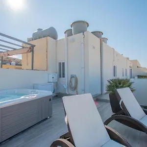 Appartement Kernice Penthouse With Sea And Country Views Of, Xghajra